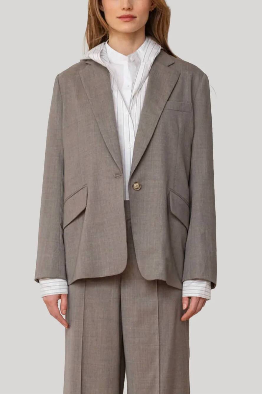 NEW WE-AR4 women's the venue blazer in taupe